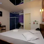 I9 Motel (Adults Only)